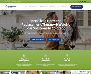 peakwellnesslounge.com